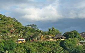 Casa Rosa Taytay Hotel